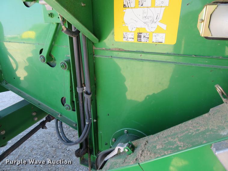 image for item EJ9596 2004 John Deere 9660 STS combine