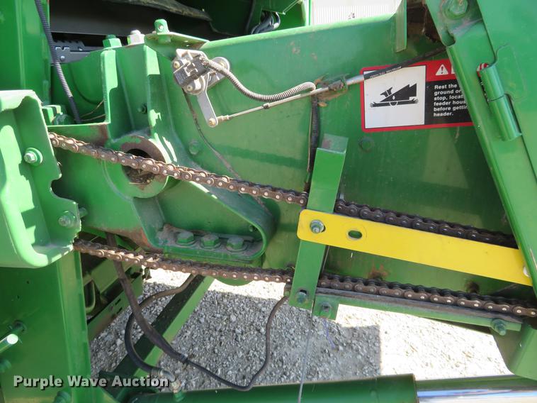 image for item EJ9596 2004 John Deere 9660 STS combine