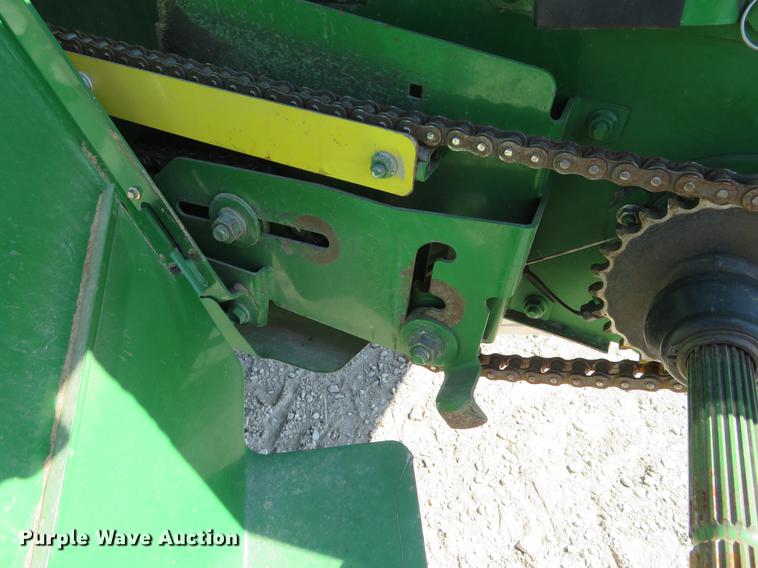image for item EJ9596 2004 John Deere 9660 STS combine