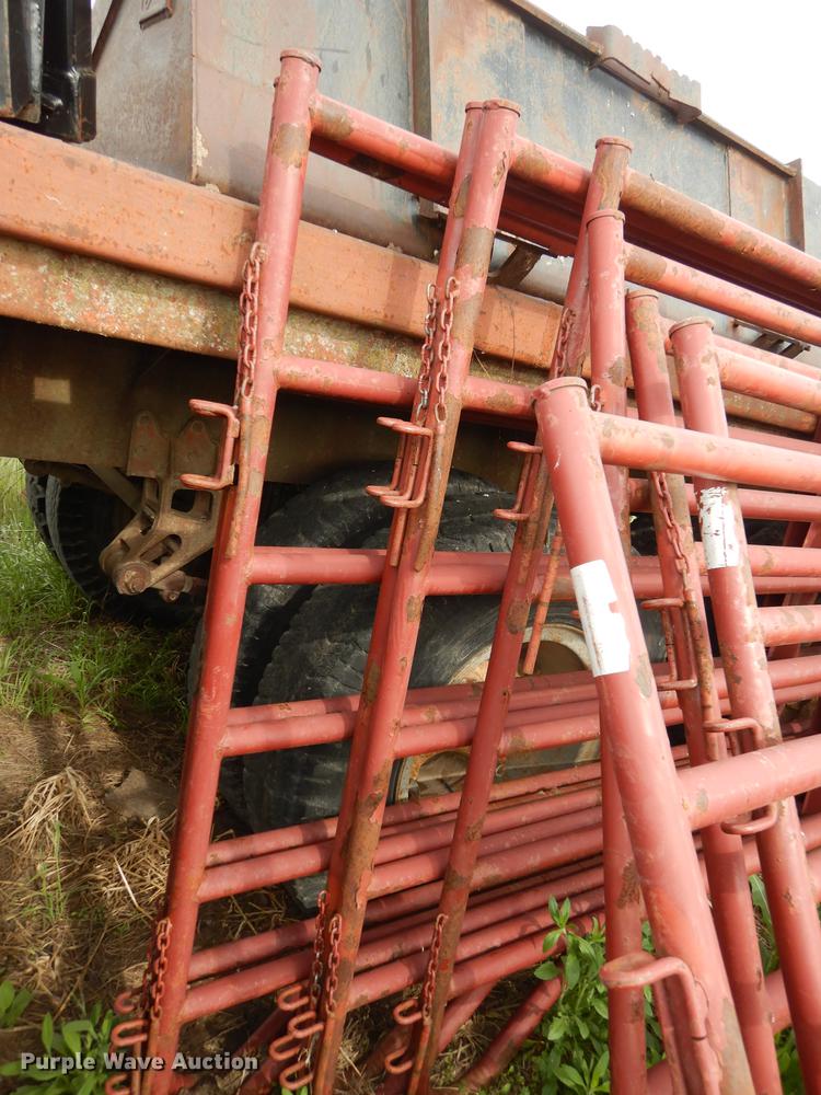 image for item EQ9880 (22) cattle panels