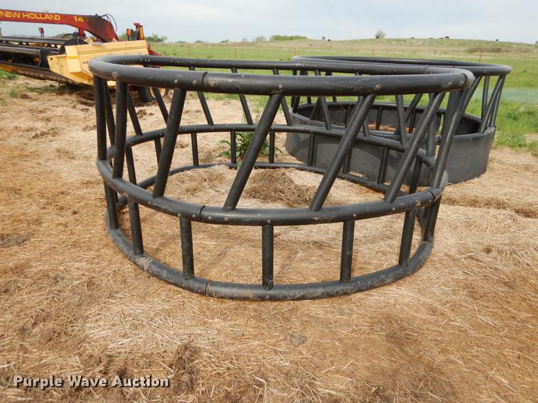 image for item EQ9884 (4) Bull-Proof hay feeders