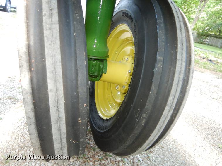 image for item EQ9933 1946 John Deere A tractor