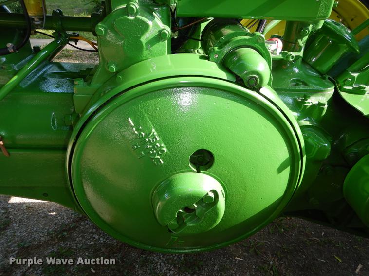 image for item EQ9933 1946 John Deere A tractor