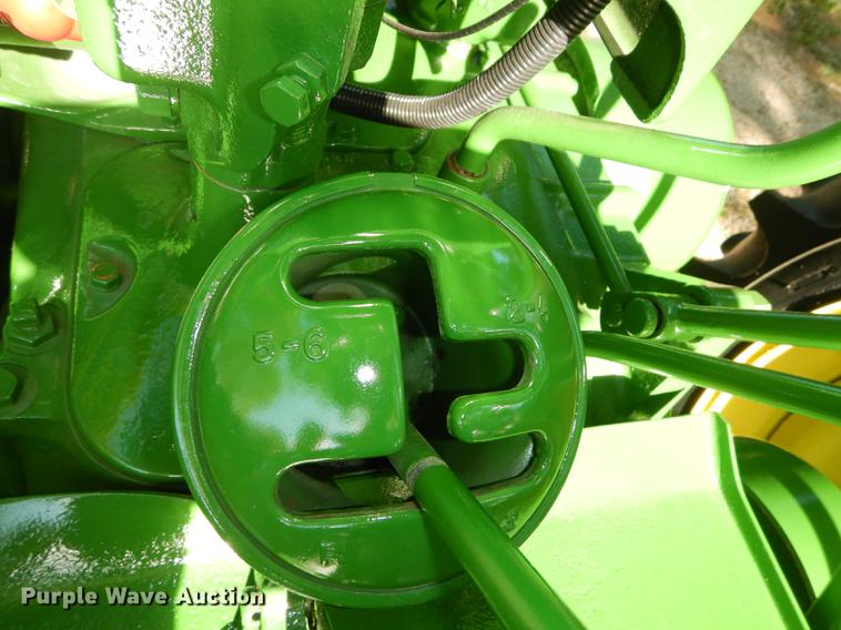 image for item EQ9933 1946 John Deere A tractor