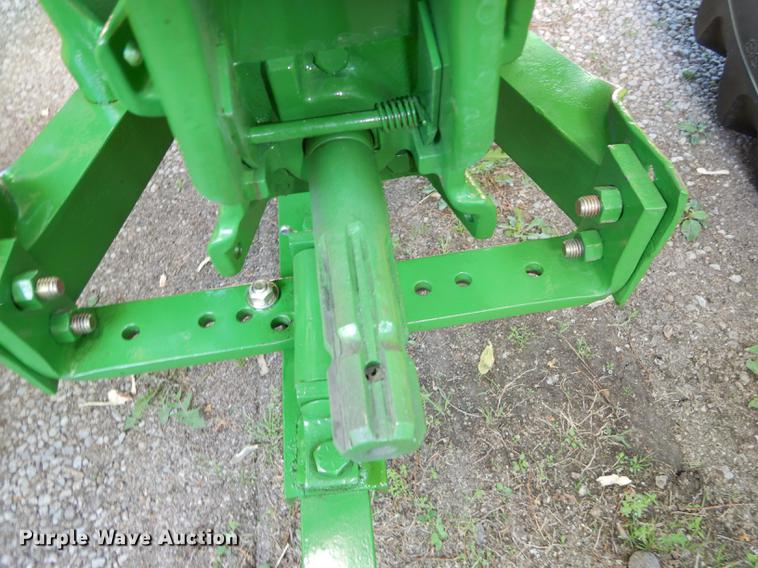 image for item EQ9933 1946 John Deere A tractor