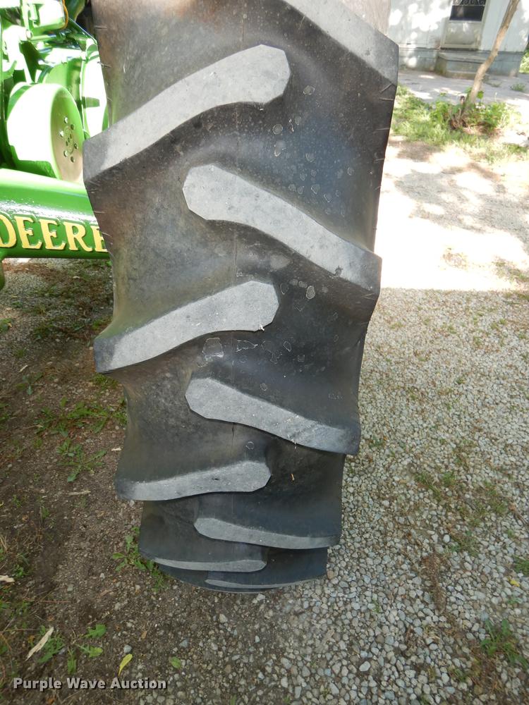 image for item EQ9933 1946 John Deere A tractor