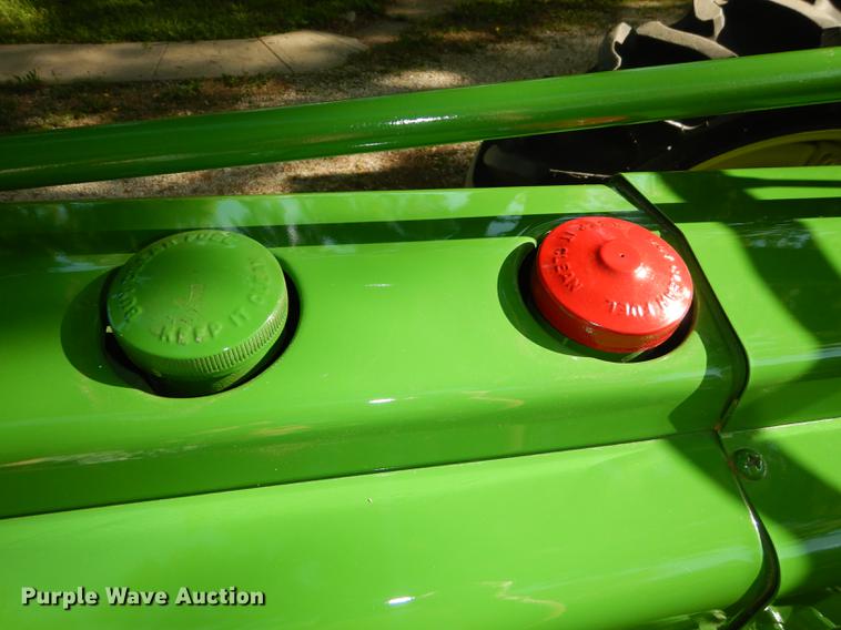 image for item EQ9933 1946 John Deere A tractor