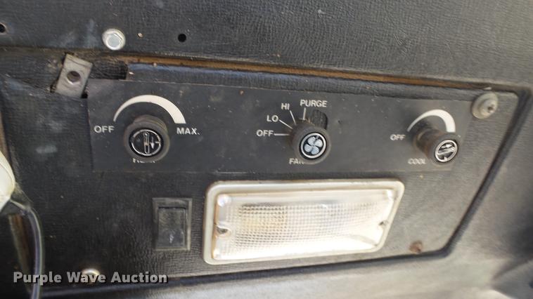 image for item ET9706 Ford Versatile 276 4WD tractor