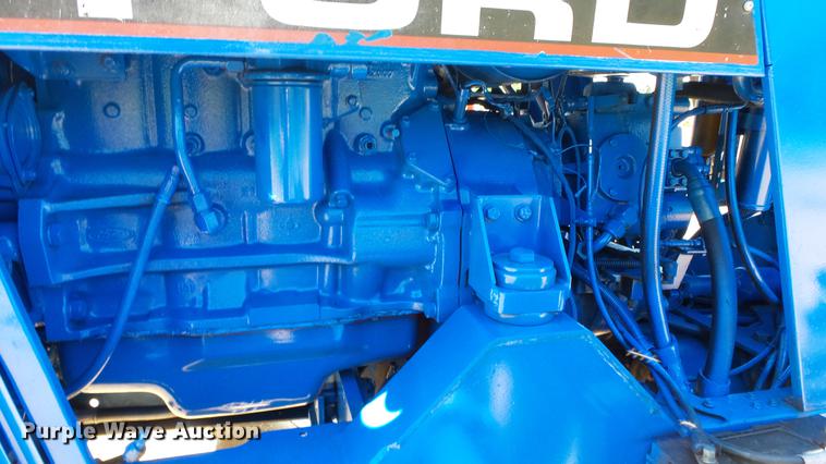 image for item ET9706 Ford Versatile 276 4WD tractor