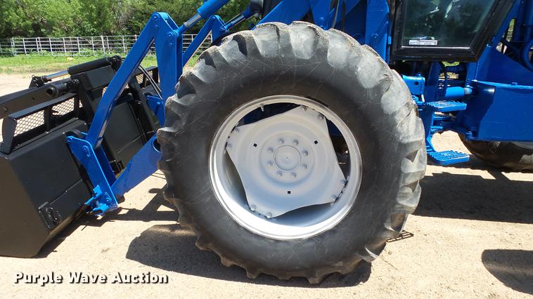 image for item ET9706 Ford Versatile 276 4WD tractor