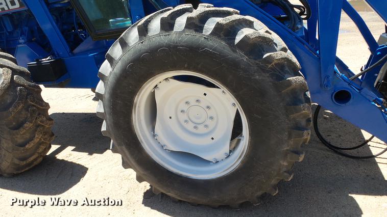 image for item ET9706 Ford Versatile 276 4WD tractor