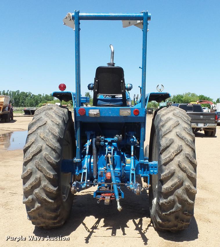 image for item ET9707 Ford 7700 tractor