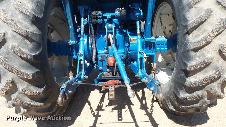 image for item ET9707 Ford 7700 tractor