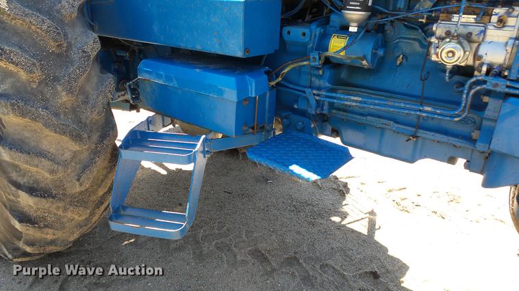 image for item ET9707 Ford 7700 tractor