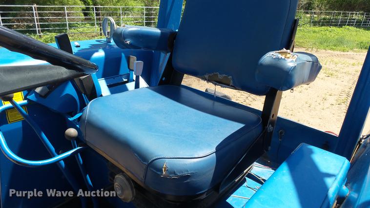 image for item ET9707 Ford 7700 tractor