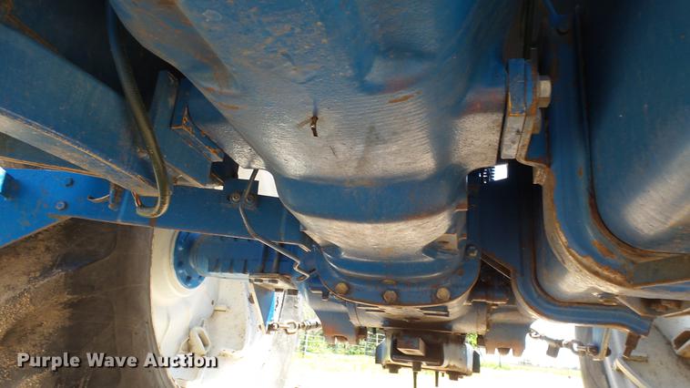 image for item ET9707 Ford 7700 tractor