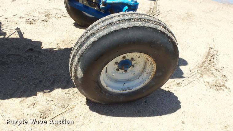 image for item ET9707 Ford 7700 tractor