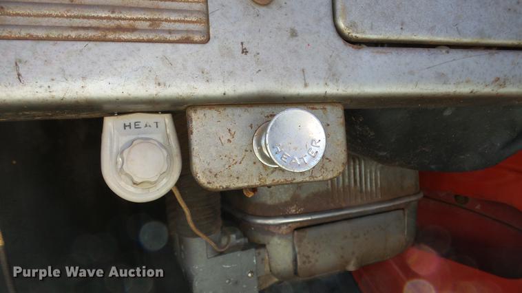 image for item ET9716 1951 International L110 pickup truck