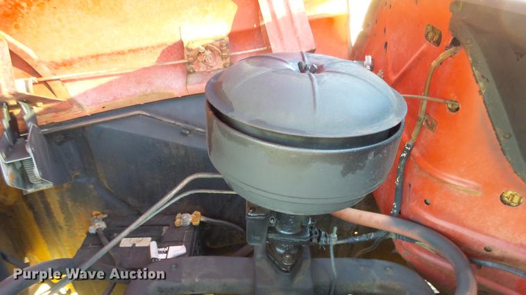 image for item ET9716 1951 International L110 pickup truck