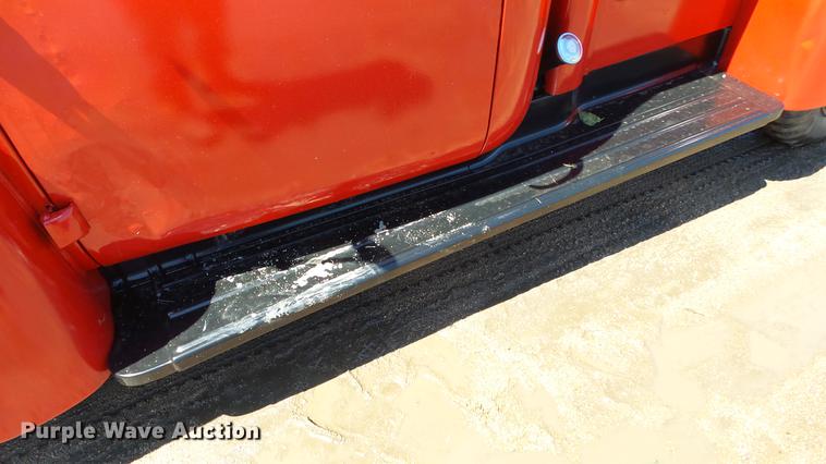 image for item ET9716 1951 International L110 pickup truck