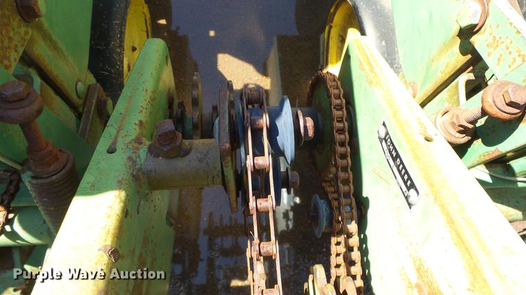 image for item ET9724 John Deere 7100 planter