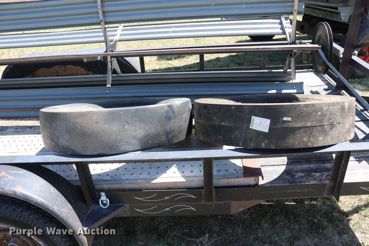 image for item EW9116 (2) Caterpillar tires