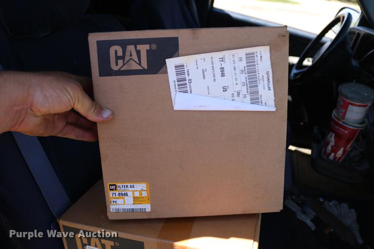 image for item EW9116 (2) Caterpillar tires