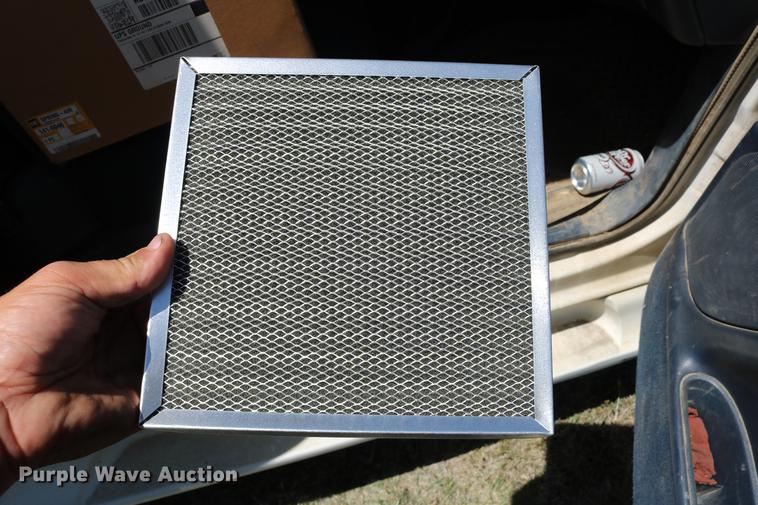 image for item EW9116 (2) Caterpillar tires