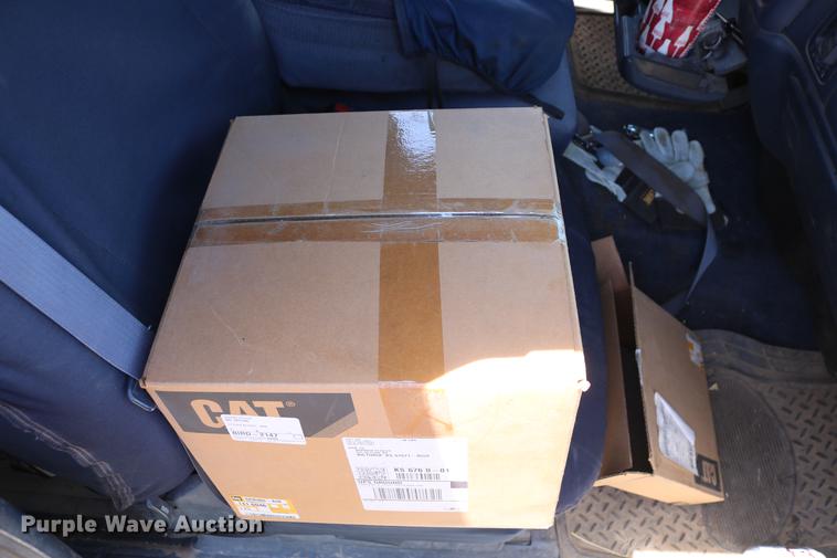 image for item EW9116 (2) Caterpillar tires