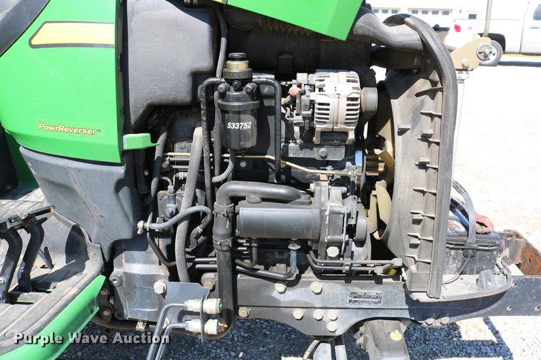 image for item EW9229 2006 John Deere 4520 MFWD tractor