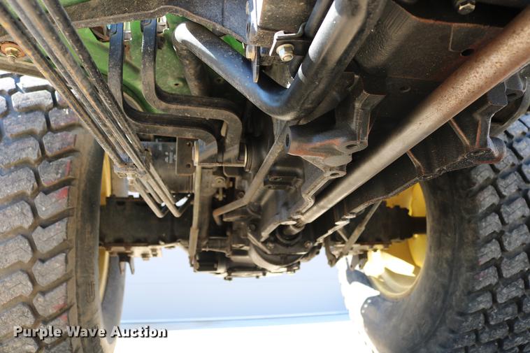 image for item EW9229 2006 John Deere 4520 MFWD tractor