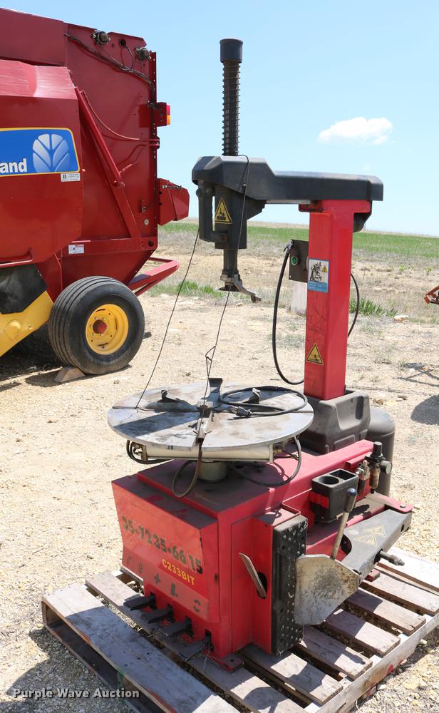 image for item EW9232 2005 Nation C233BIT rim clamp tire machine