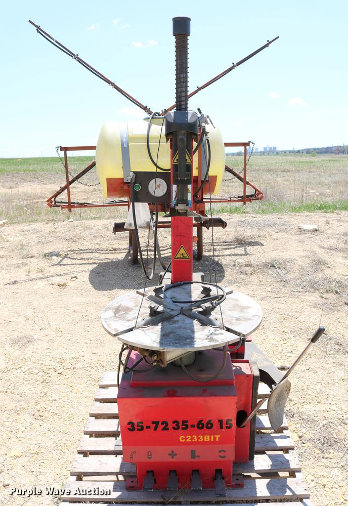 image for item EW9232 2005 Nation C233BIT rim clamp tire machine