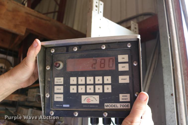 image for item EW9240 Central City 700E digital truck scale