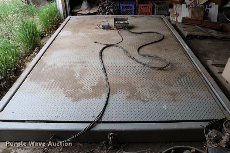 image for item EW9240 Central City 700E digital truck scale