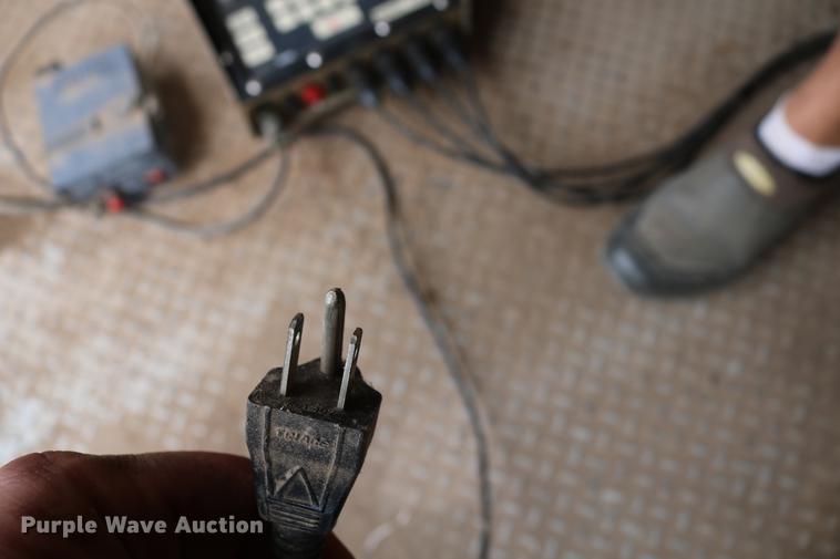 image for item EW9240 Central City 700E digital truck scale