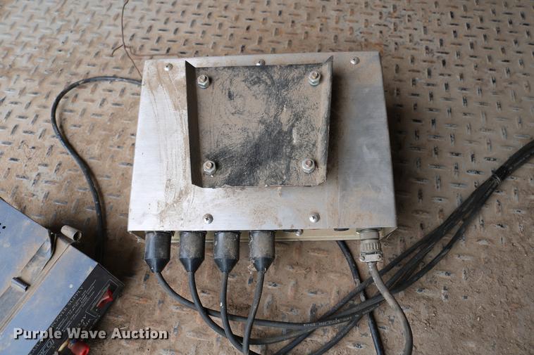 image for item EW9240 Central City 700E digital truck scale