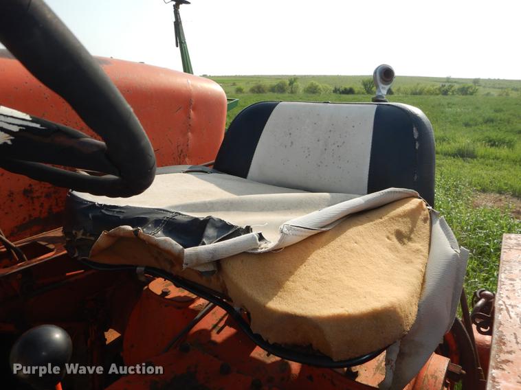 image for item J5552 1967 Allis Chalmers D17 Series IV tractor