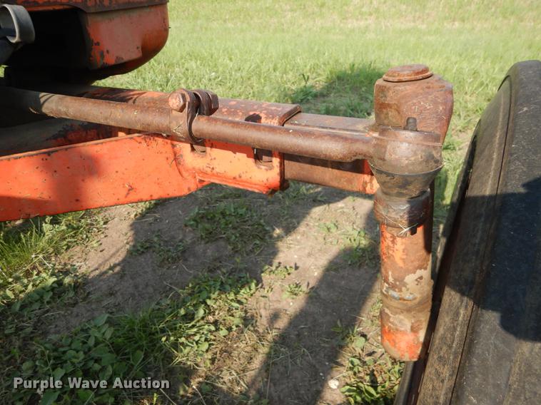 image for item J5552 1967 Allis Chalmers D17 Series IV tractor