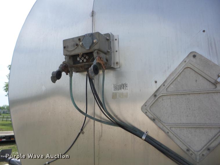 image for item BI9554 1981 Kari Kool CKT tank trailer