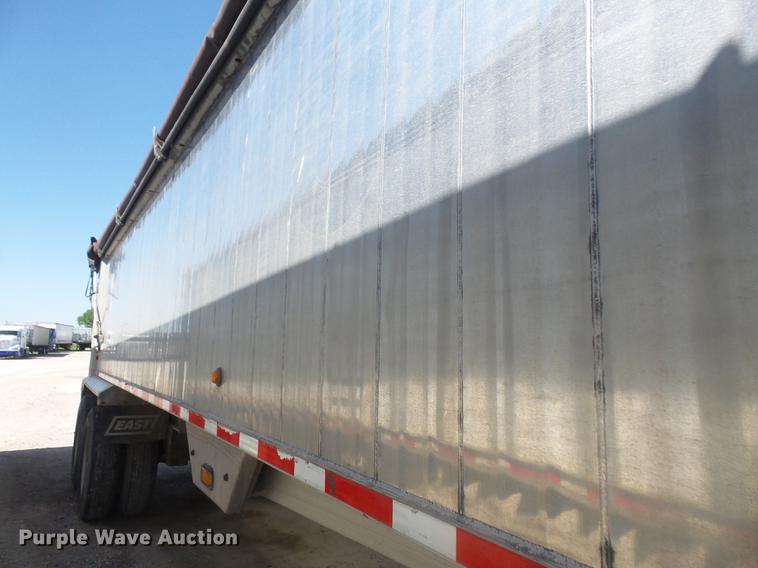 image for item DB6146 2008 East end dump trailer