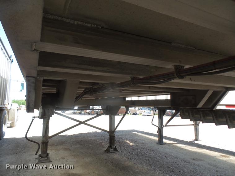 image for item DB6146 2008 East end dump trailer