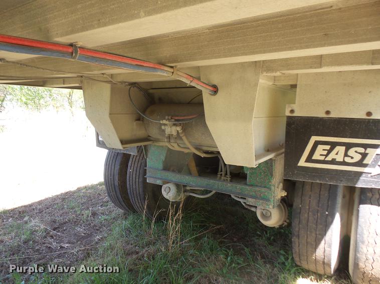 image for item DB6159 2002 East end dump trailer