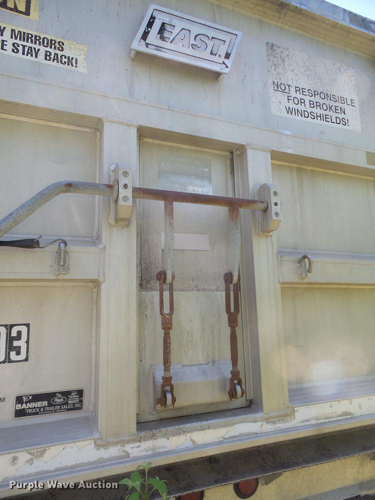 image for item DB6159 2002 East end dump trailer