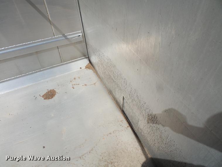 image for item DB6159 2002 East end dump trailer