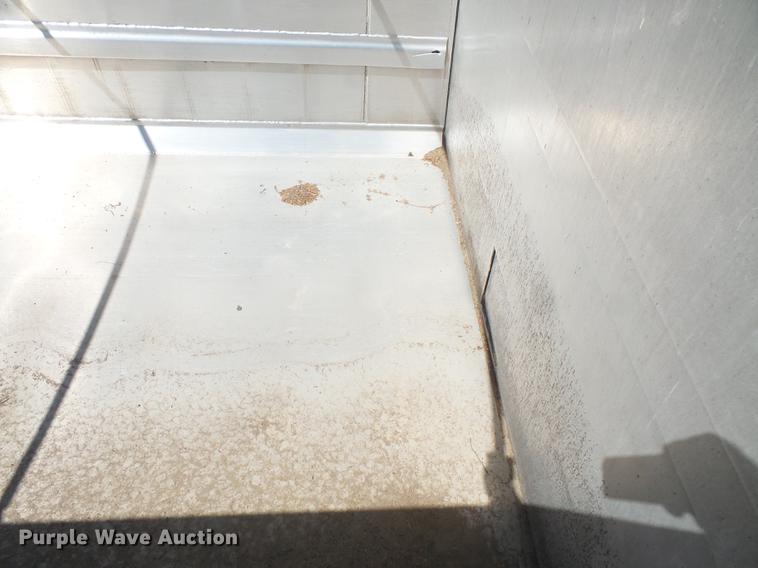 image for item DB6159 2002 East end dump trailer