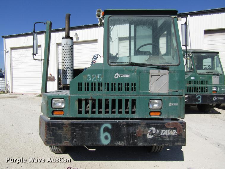 image for item DC7908 1998 Ottawa Commando 50S yard truck