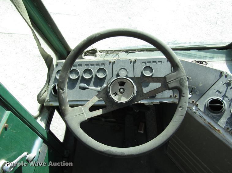 image for item DC7908 1998 Ottawa Commando 50S yard truck