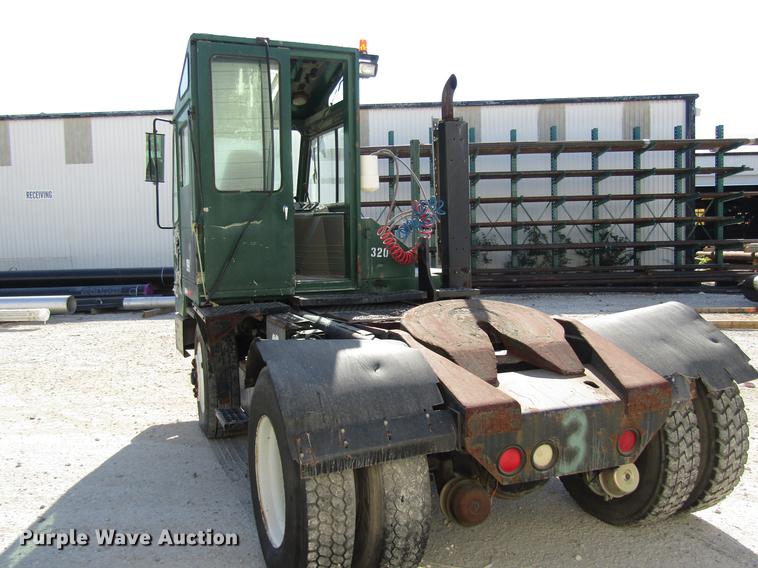image for item DC7909 1998 Ottawa Commando 50S yard truck
