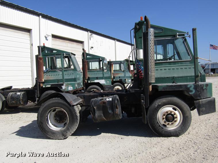 image for item DC7909 1998 Ottawa Commando 50S yard truck